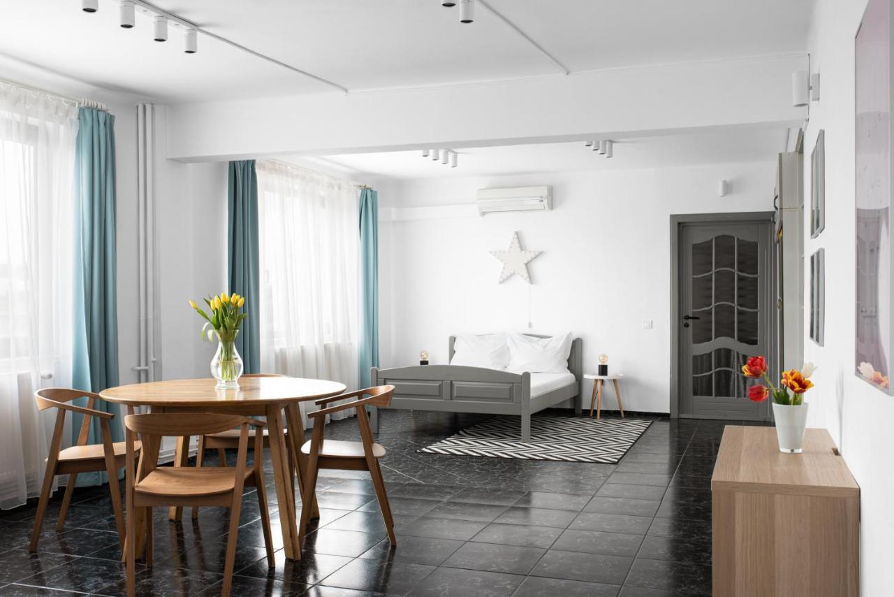 Spacious Ultracentral Apartment Клуж-Напока Екстериор снимка
