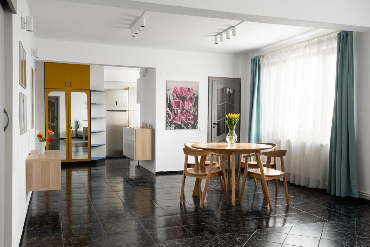 Spacious Ultracentral Apartment Клуж-Напока Екстериор снимка
